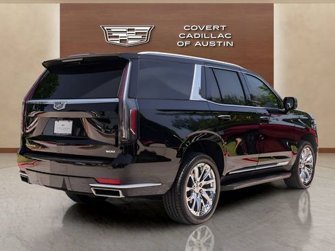 Used 2023 Cadillac Escalade Premium Luxury w/ LPO, Radiant Package AWD/4WD image 4