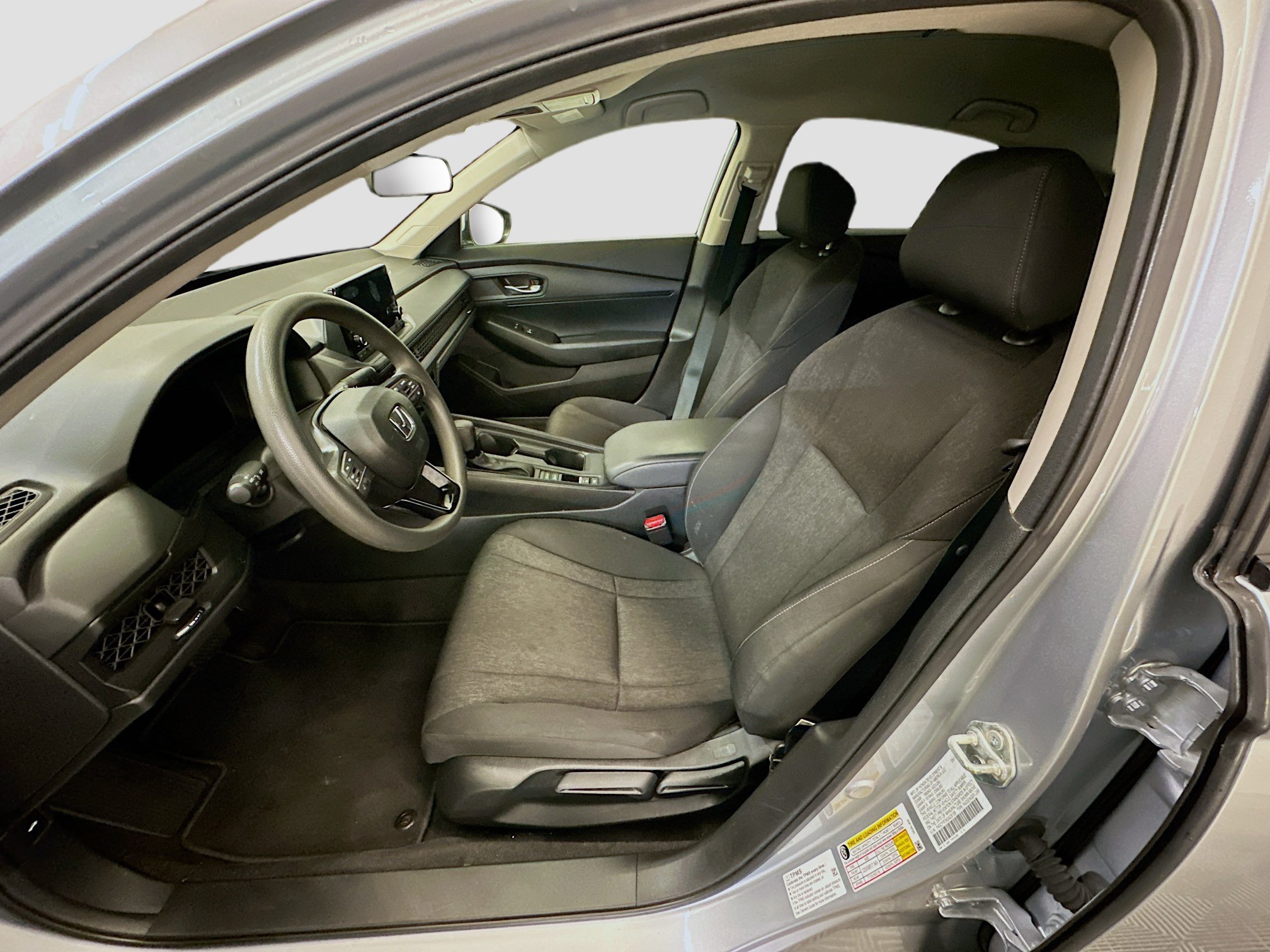 Used 2025 Honda Accord LX image 13