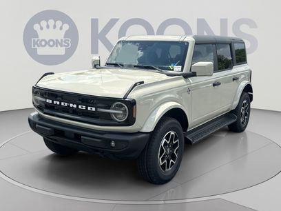 New 2026 Ford Bronco Outer Banks