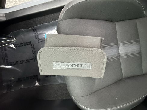 Used 2025 Honda Civic FWD Hybrid Sedan image 34