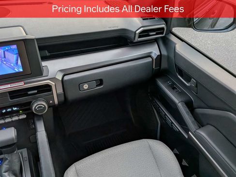 Used 2026 Toyota 4Runner SR5 RWD image 18