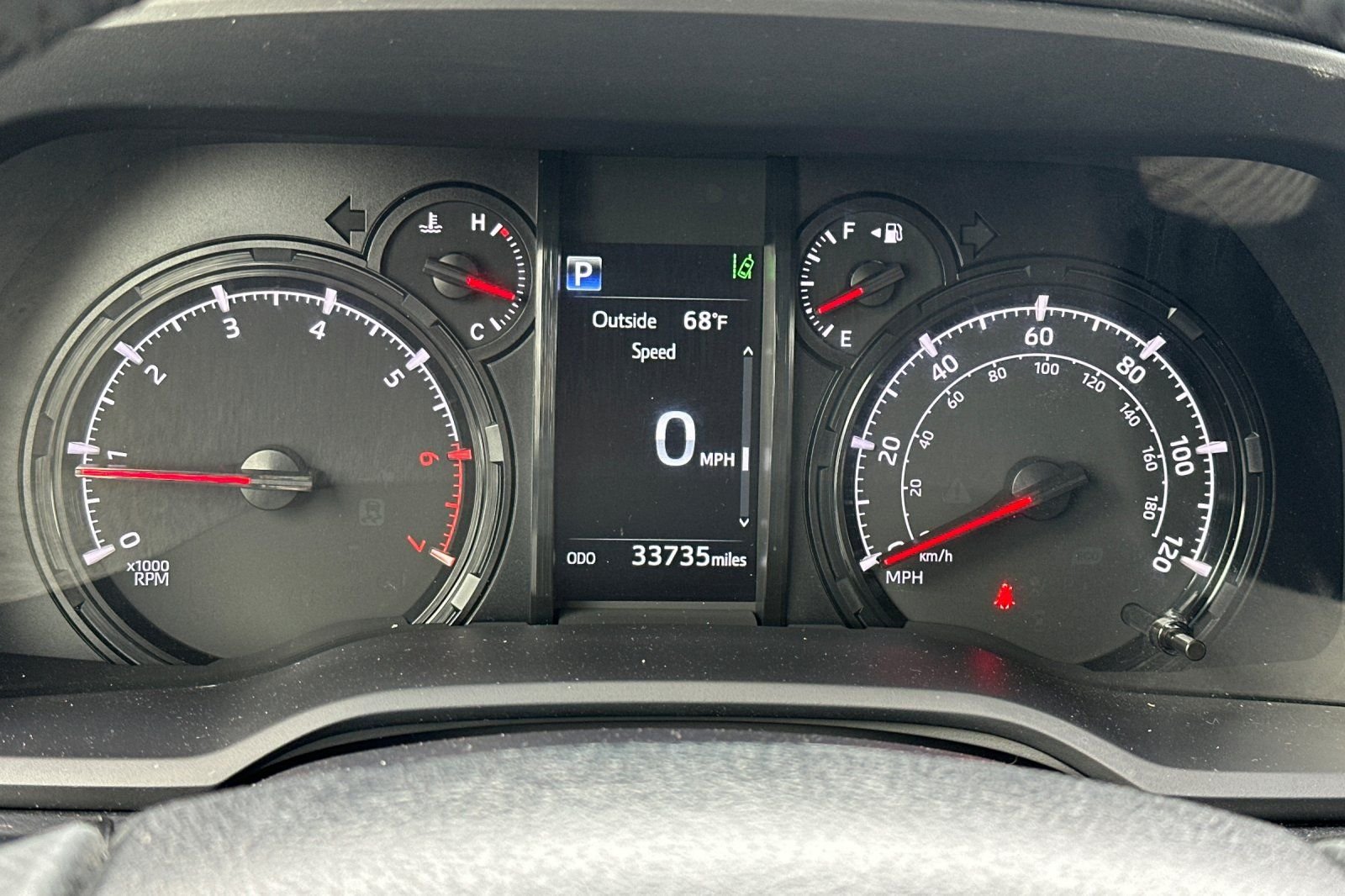 Used 2024 Toyota 4Runner SR5 AWD/4WD image 29