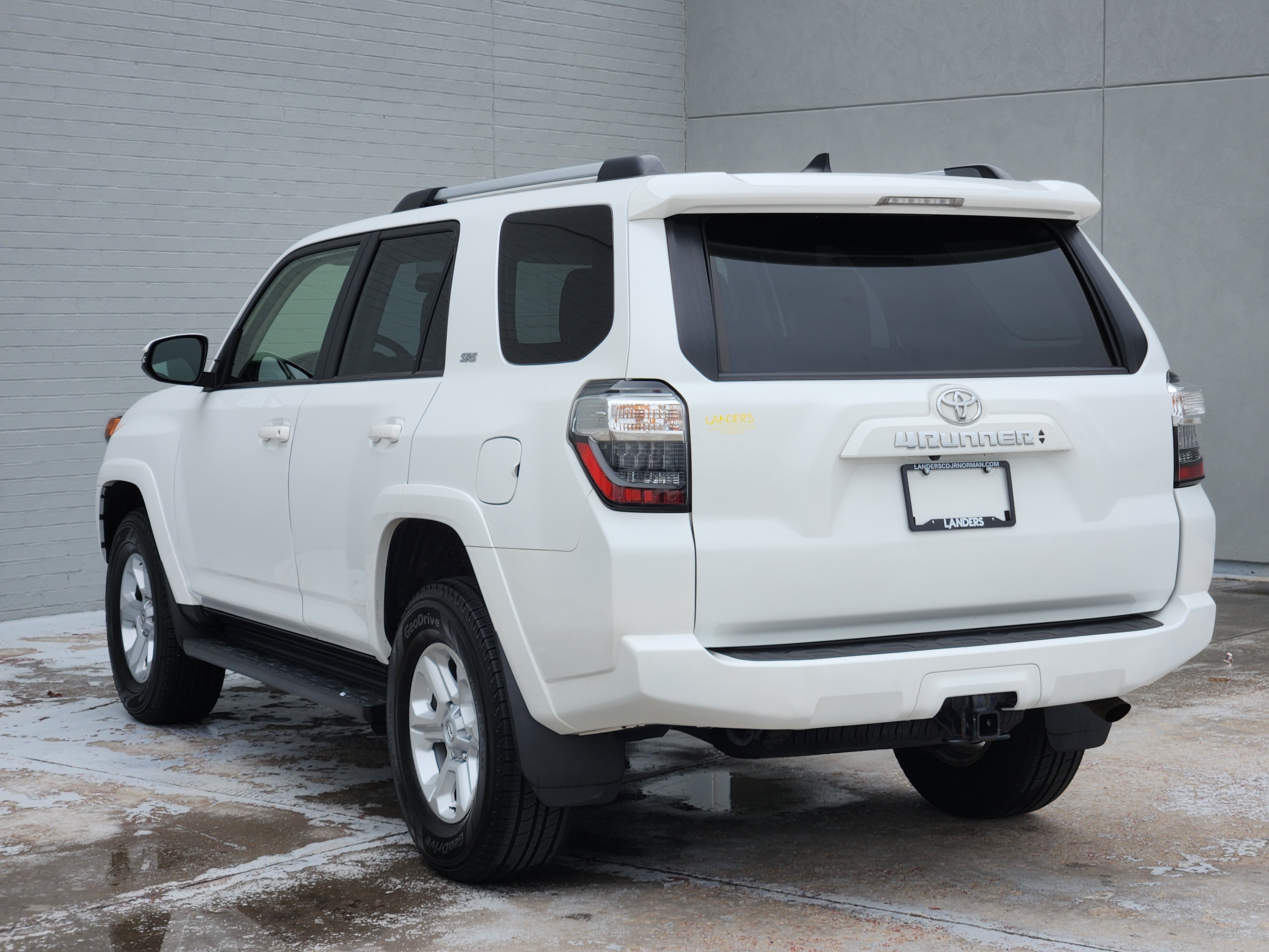 Used 2024 Toyota 4Runner SR5 Premium AWD/4WD image 6