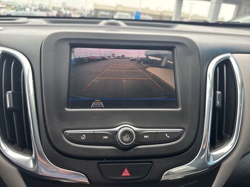 Used 2020 Chevrolet Equinox LS w/ LS Convenience Package FWD image 22