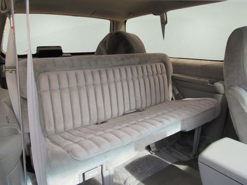 Used 1992 Chevrolet Blazer 4WD image 32