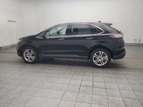 Used 2018 Ford Edge Titanium w/ Equipment Group 301A FWD image 3