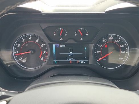 Used 2017 Chevrolet Camaro LT w/ RS Package image 16