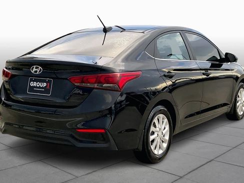 Used 2020 Hyundai Accent SEL image 12