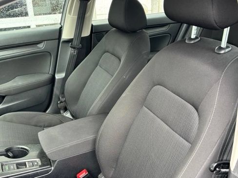 Used 2026 Honda Civic LX image 4