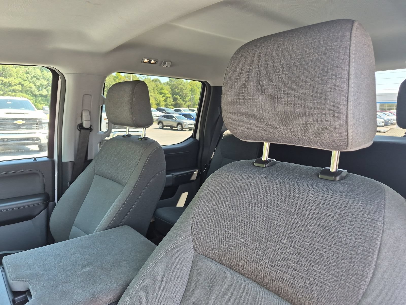 Used 2025 Ford F150 XLT w/ Equipment Group 301A Standard RWD image 19