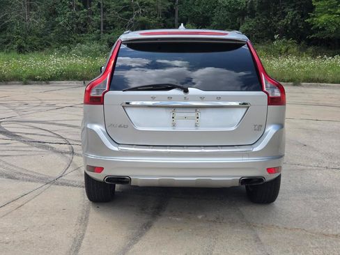 Used 2015 Volvo XC60 T5 AWD/4WD image 4