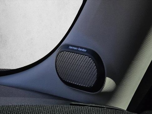 Used 2025 MINI Cooper S image 26