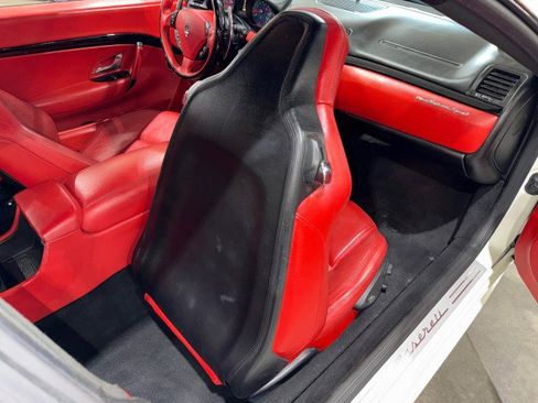 Used 2015 Maserati GranTurismo Sport image 57