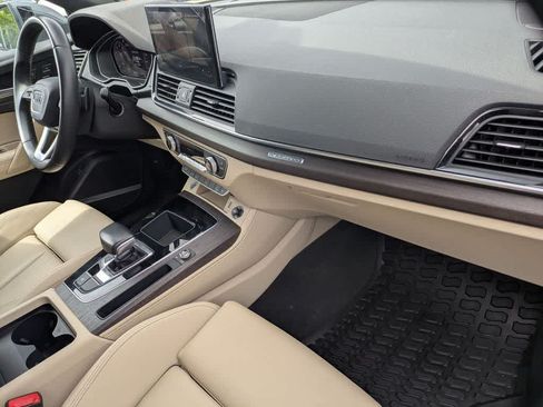 Used 2023 Audi Q5 2.0T Premium Plus AWD/4WD image 27