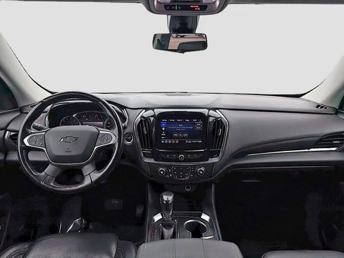 Used 2021 Chevrolet Traverse RS image 27