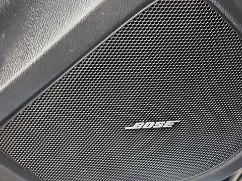 Used 2015 MAZDA MAZDA3 i Touring w/ Technology Package image 30