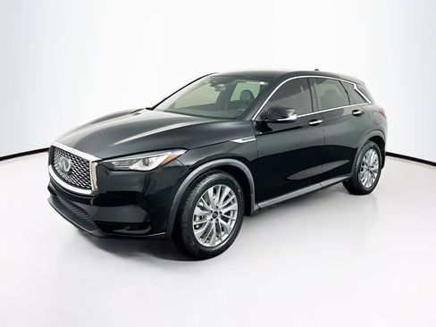 Used 2023 INFINITI QX50 Pure image 3