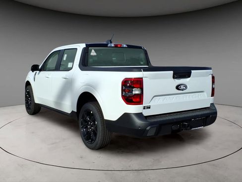 New 2026 Ford Maverick Lariat w/ Black Appearance Package image 3