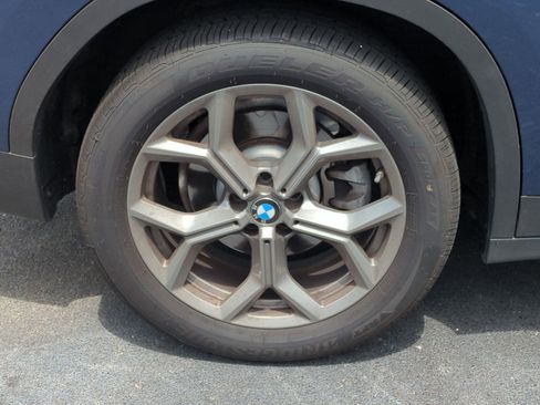 Certified 2024 BMW X3 xDrive30i w/ Premium Package AWD/4WD image 13