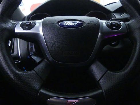Used 2014 Ford Focus ST w/ Equipment Group 202A image 18