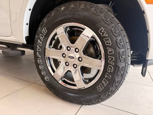 Used 2024 Ford Ranger Lariat w/ FX4 Off-Road Package AWD/4WD image 4