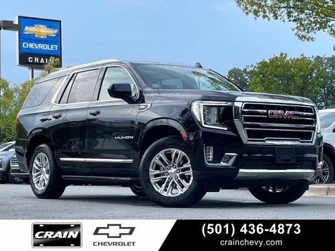 Used 2024 GMC Yukon SLT AWD/4WD image 1
