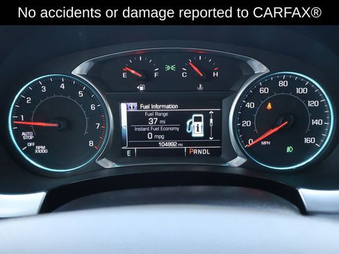 Used 2018 Chevrolet Traverse LT image 2