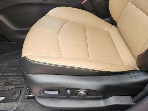 Used 2024 Chevrolet Equinox Premier image 27