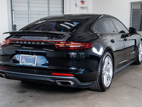Used 2019 Porsche Panamera image 6