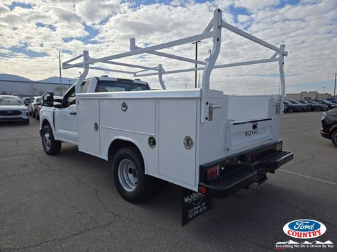 New 2025 Ford F350 XL w/ XL Chrome Package RWD image 3