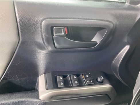 Used 2021 Toyota Tacoma SR5 image 11