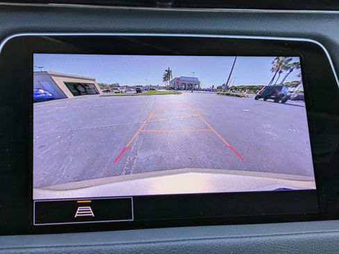 Certified 2023 Cadillac XT4 Premium Luxury image 25