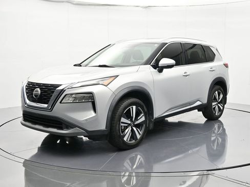 Used 2021 Nissan Rogue SL w/ Premium Package image 1