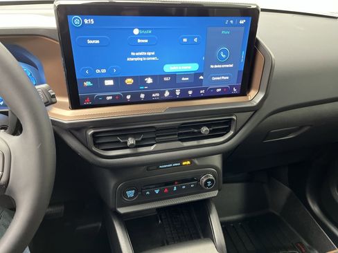 Used 2025 Ford Bronco Sport Outer Banks image 17