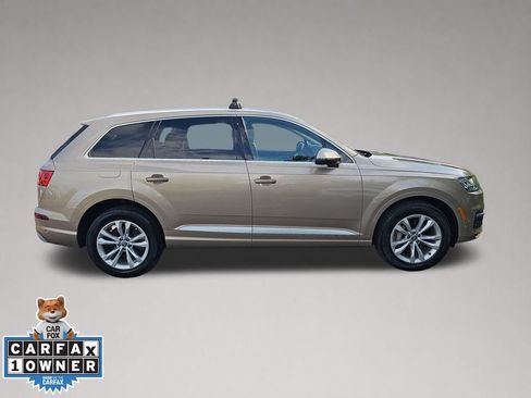 Used 2019 Audi Q7 3.0T Premium Plus w/ Premium Plus Package AWD/4WD image 3