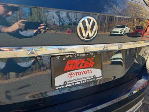 Used 2019 Volkswagen Atlas SE w/ Panoramic Sunroof Package image 31