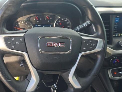 Used 2023 GMC Acadia SLE w/ Driver Convenience Package image 13