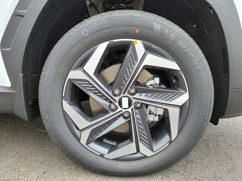 New 2024 Hyundai Tucson Limited image 7