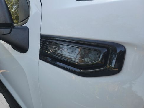 Used 2023 GMC Sierra 1500 Elevation w/ Elevation Premium Package image 13