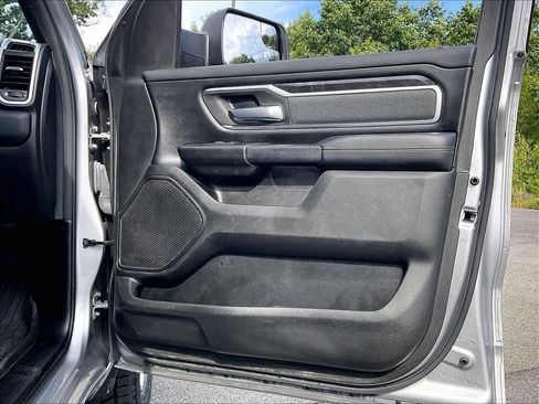 Used 2022 RAM 1500 Big Horn AWD/4WD image 11