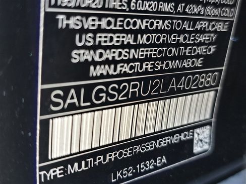 Used 2020 Land Rover Range Rover HSE image 19