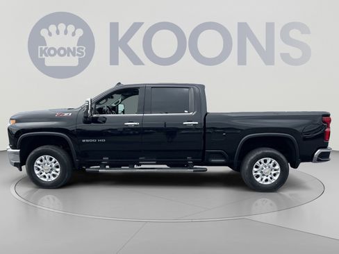 Used 2022 Chevrolet Silverado 2500 LTZ w/ LTZ Plus Package AWD/4WD image 2