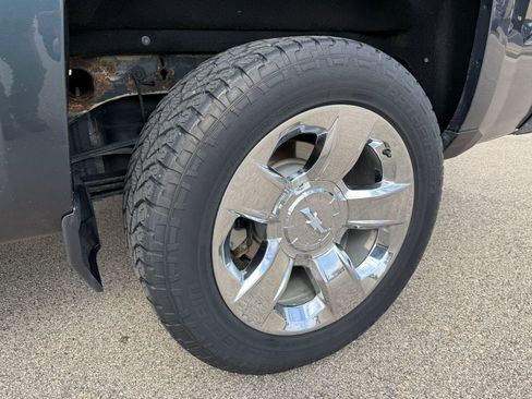 Used 2017 Chevrolet Silverado 1500 LTZ image 16