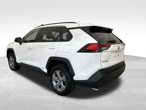 Used 2024 Toyota RAV4 XLE image 3