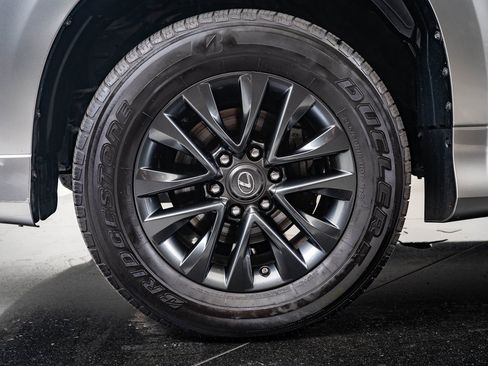 Used 2022 Lexus GX 460 Premium image 13