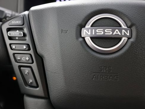 Used 2024 Nissan Frontier SL w/ Technology Package image 30