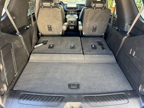 Used 2024 Chevrolet Tahoe LT image 19