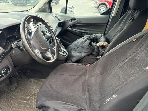 Used 2017 Ford Transit Connect XL image 9