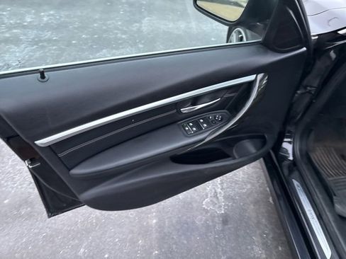 Used 2017 BMW 330i xDrive Sedan image 21
