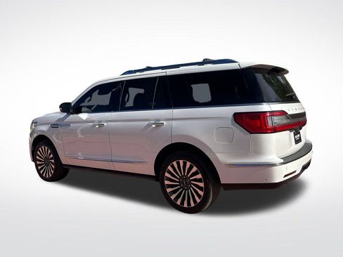 Used 2019 Lincoln Navigator Reserve AWD/4WD image 5